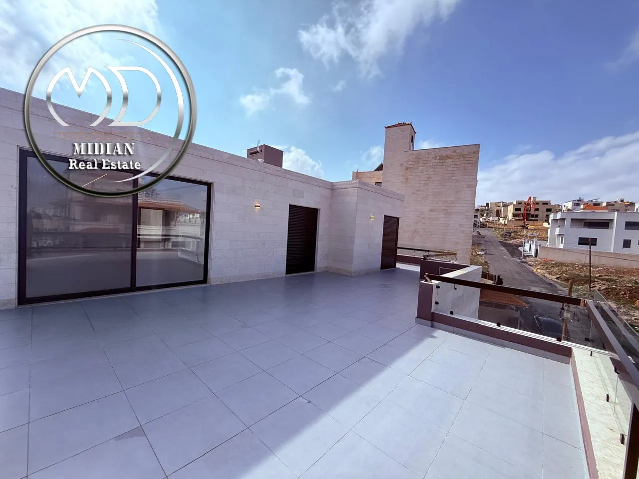 روف في Adihairah