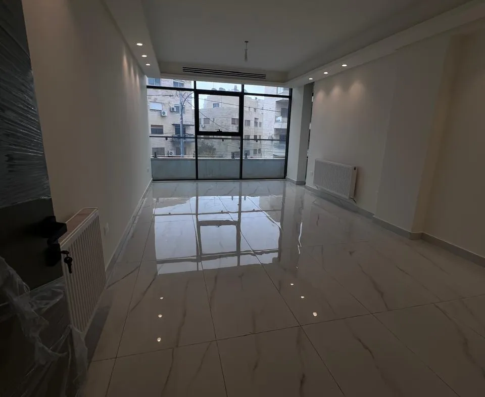 شقة في Um Othyanah Al- Sharqi