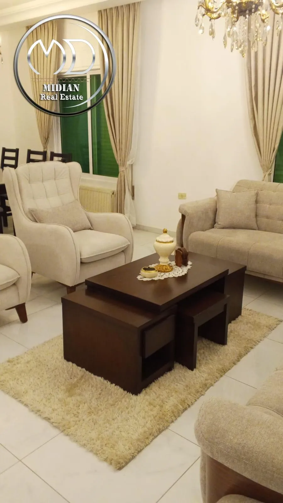 شقة في Al - Shmaysani