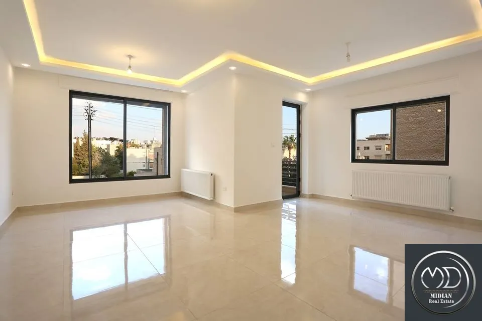 شقة في Al - Shmaysani