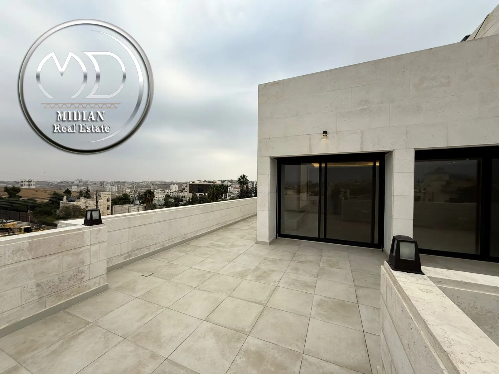 روف في Adihairah