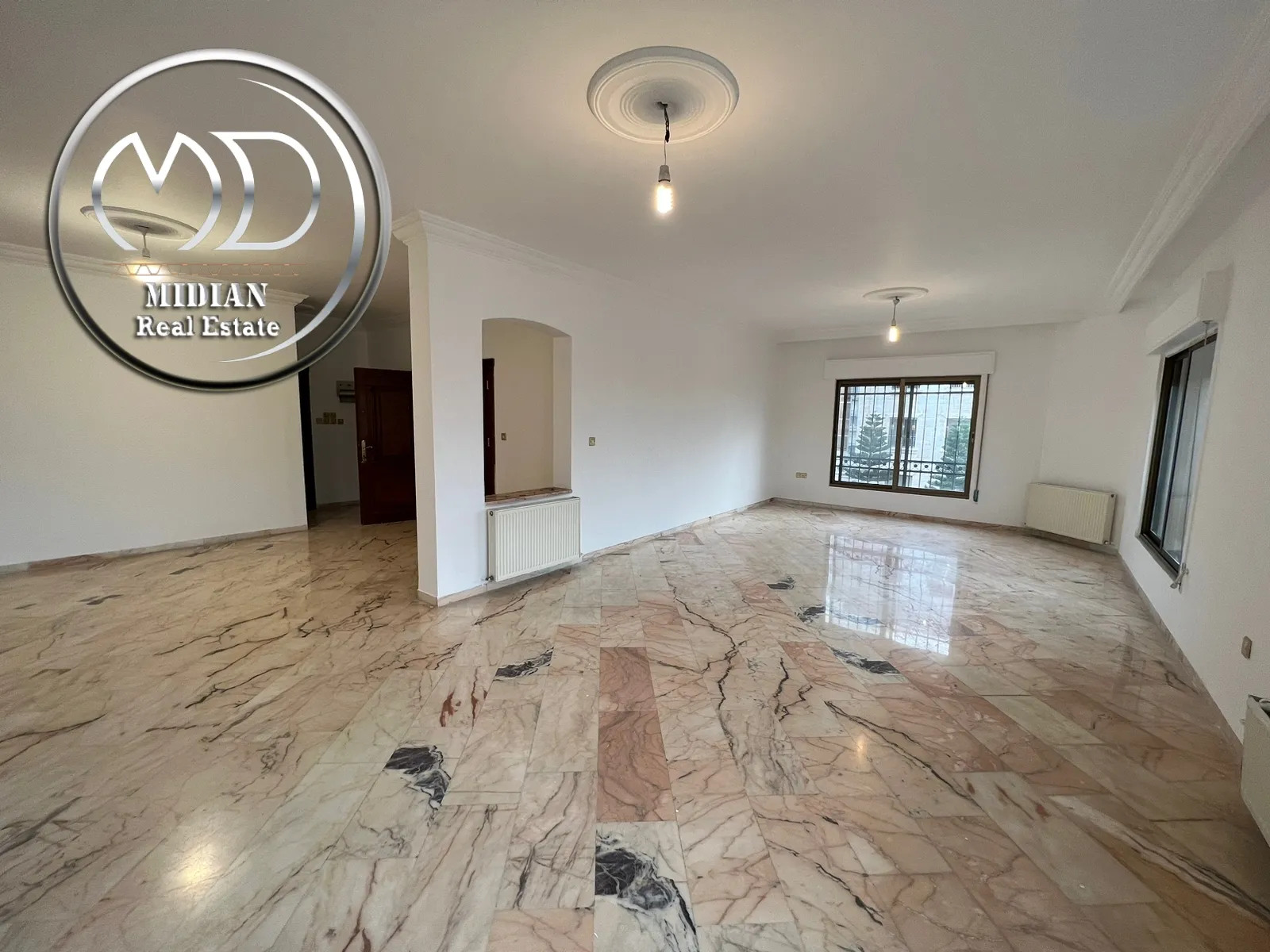 شقة في Um Othyanah Al- gharbi