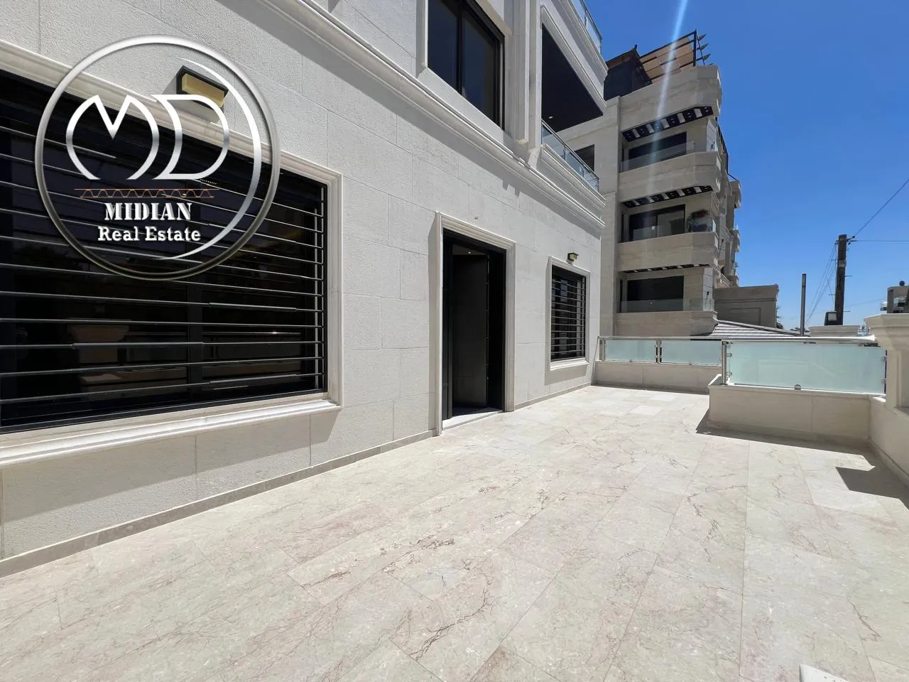 شقة في Al - Shmaysani